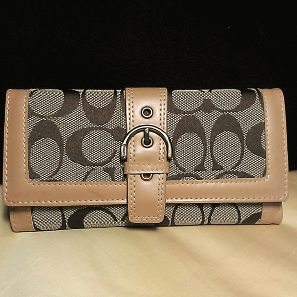 LIKE BRAND NEW COACH LONG WALLET MONOGRAM TAN/ BROWN LEATHER & CANVAS - Picture 1 of 9